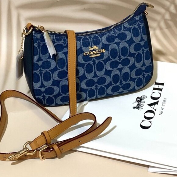 Coach Teri Shoulder Bag In Signature Denim - Picture 1 of 5